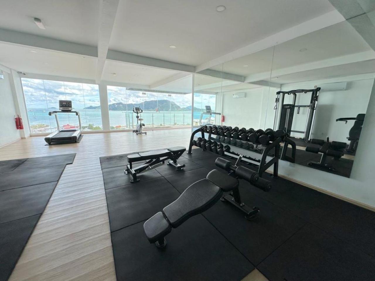 Maya Seaview Families Suite Apartment + Sky Pool Kuah Εξωτερικό φωτογραφία